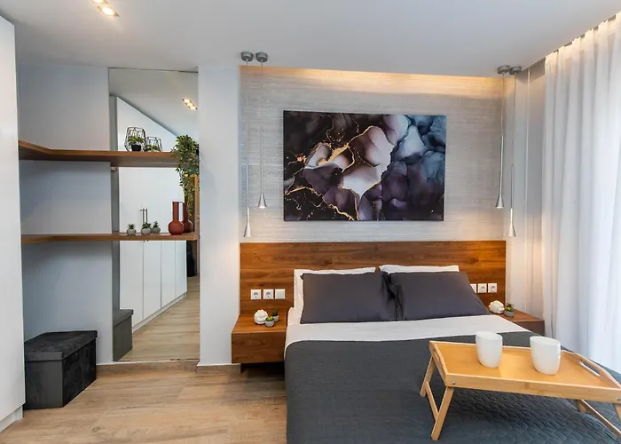 公寓 Urban Jungle 塞萨洛尼基