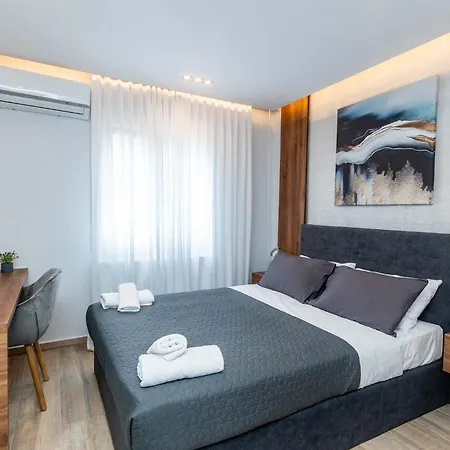 Urban Jungle Selanik